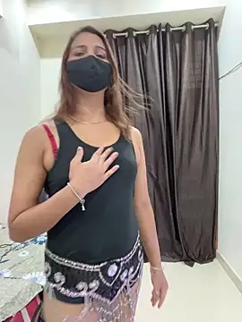 HORNYDIVYABABY online show from April 22, 9:33 am