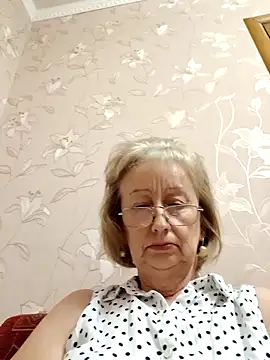 Snapshot of AlikaSwan5821 chatting on September 12, 11:43 am AlikaSwan5821 online show from September 12, 11:43 am