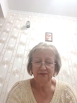 Snapshot of AlikaSwan5821 chatting on November 15, 3:30 pm AlikaSwan5821 online show from November 15, 3:30 pm