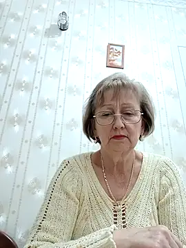 Snapshot of AlikaSwan5821 chatting on November 28, 7:49 pm AlikaSwan5821 online show from November 28, 7:49 pm