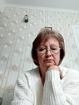 AlikaSwan5821 online show from March 8, 2:43 pm