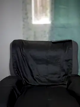  foreigntitts online show from October 13, 7:03 pm