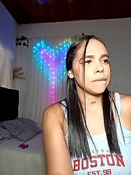 linda698049 online show from September 20, 5:41 am