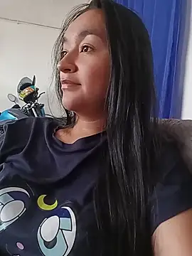 Snapshot of Williams_Hera chatting on June 28, 8:48 pm Williams Hera online show from June 28, 8:48 pm