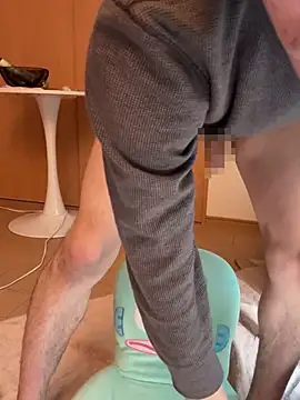 juri20cm online show from March 27, 2:17 am