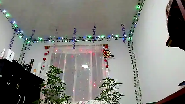 Snapshot of BiancaVolkova_ chatting on October 9, 4:10 am BiancaVolkova online show from October 9, 4:10 am