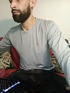 Enzo-wolf33 online show from October 28, 2:26 am