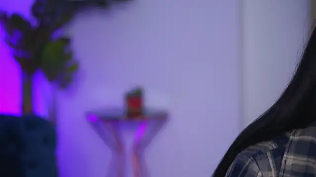 Snapshot of NinaSolenne chatting on November 29, 7:50 pm NinaSolenne online show from November 29, 7:50 pm