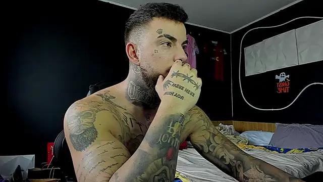 Chrisjordan66 online show from December 2, 8:41 am