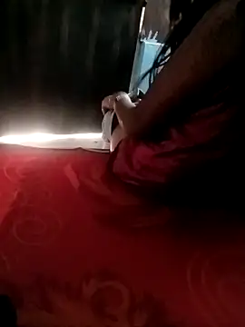 Snapshot of arti9995 chatting on December 17, 9:59 am arti9995 online show from December 17, 9:59 am