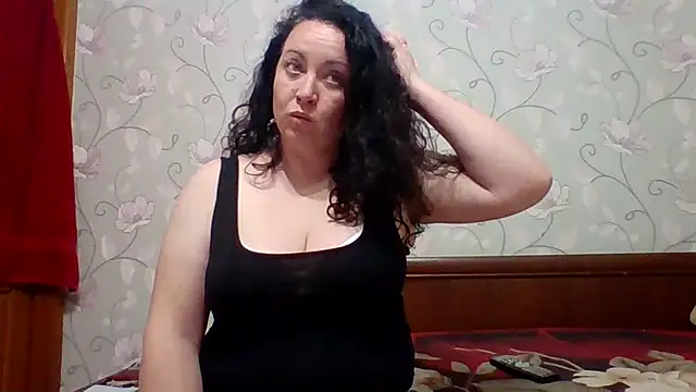 Snapshot of Velvet3451 chatting on May 18, 6:03 pm Velvet3451 online show from May 18, 6:03 pm