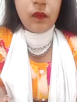 Snapshot of Babe_Doll04 chatting on May 16, 7:38 am Babe Doll04 online show from May 16, 7:38 am
