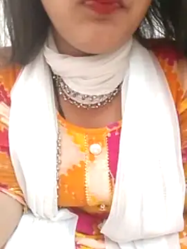 Snapshot of Babe_Doll04 chatting on May 24, 7:24 am Babe Doll04 online show from May 24, 7:24 am