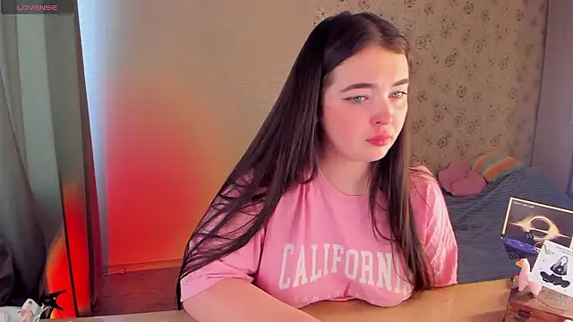 Alice next door online show from March 10, 11:48 am