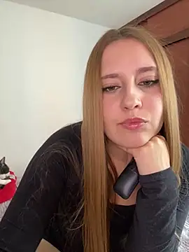 Cutie blondie online show from October 28, 5:26 pm
