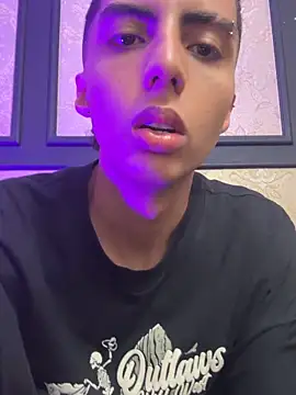 Snapshot of Mister_Obsession chatting on November 13, 6:29 pm Mister Obsession online show from November 13, 6:29 pm