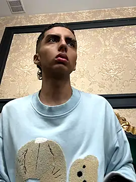 Snapshot of Mister_Obsession chatting on December 4, 6:38 pm Mister Obsession online show from December 4, 6:38 pm