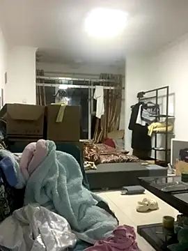 Snapshot of SSlady521 chatting on September 24, 2:31 pm SSlady521 online show from September 24, 2:31 pm