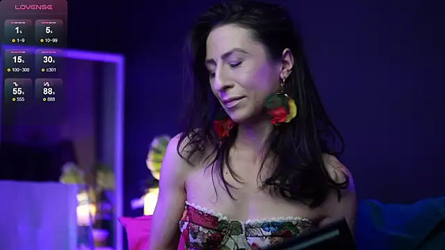 Snapshot of RubyRosa chatting on October 10, 8:30 pm RubyRosa online show from October 10, 8:30 pm