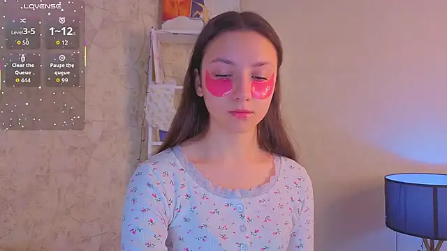 Snapshot of GiseleLamos chatting on December 22, 3:14 am GiseleLamos online show from December 22, 3:14 am