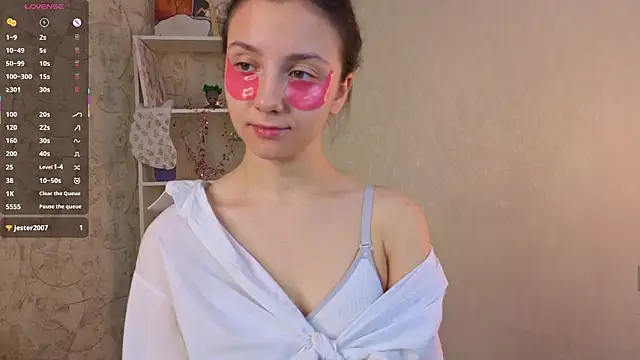 Snapshot of GiseleLamos chatting on February 1, 3:38 am GiseleLamos online show from February 1, 3:38 am