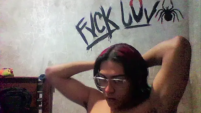 dirty model online show from December 2, 3:56 am