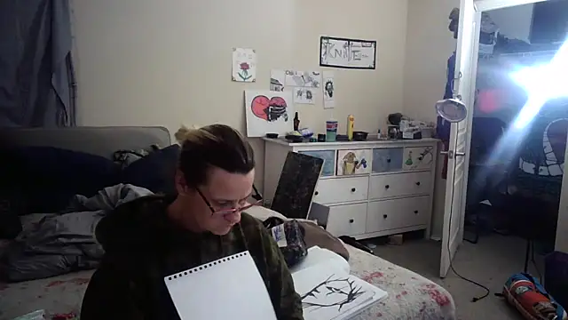 Snapshot of PremiumKitty chatting on February 10, 11:14 am PremiumKitty online show from February 10, 11:14 am