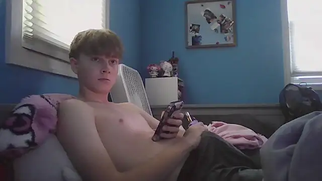 Snapshot of Liam_axel35 chatting on October 3, 5:43 pm Liam axel35 online show from October 3, 5:43 pm