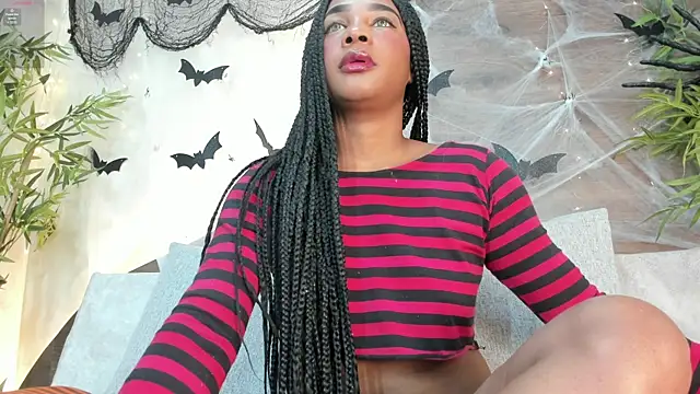 Snapshot of katia_cute chatting on November 4, 12:04 pm katia cute online show from November 4, 12:04 pm