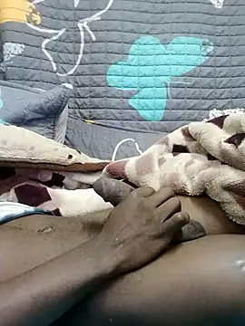 Snapshot of thabang2222 chatting on September 10, 3:50 am thabang2222 online show from September 10, 3:50 am