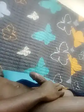 Snapshot of thabang2222 chatting on October 29, 5:10 am thabang2222 online show from October 29, 5:10 am