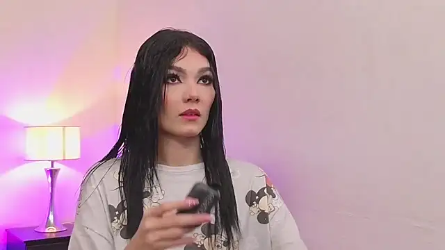 emmabridgerton online show from February 28, 9:38 pm