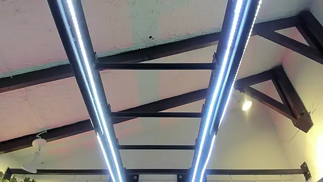 ItaloMoore online show from November 20, 11:21 am