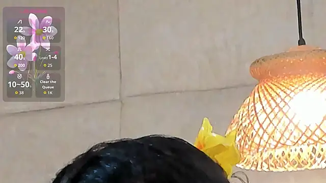 Snapshot of VioletHilton chatting on September 26, 6:56 pm VioletHilton online show from September 26, 6:56 pm