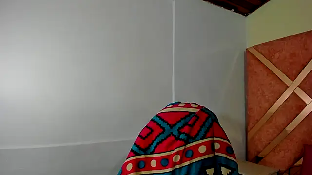 Snapshot of Amy_Kobold3 chatting on June 21, 12:24 am Amy Kobold3 online show from June 21, 12:24 am