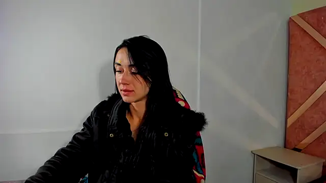 Snapshot of Amy_Kobold3 chatting on June 23, 2:42 am Amy Kobold3 online show from June 23, 2:42 am