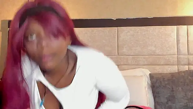 OliviaGarciaa online show from November 18, 7:51 pm