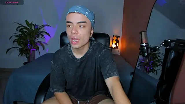 obzidyan online show from October 22, 10:20 pm