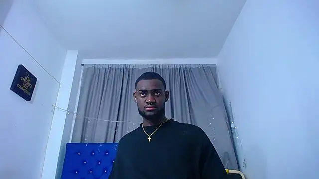 eebony stallion online show from November 7, 3:17 am