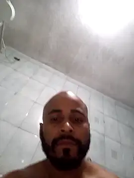 reisloko online show from September 25, 9:07 pm