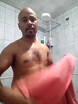 reisloko online show from October 14, 9:37 pm