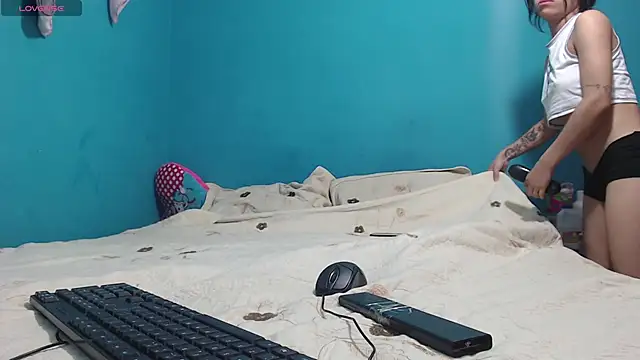 toxic sweet  online show from September 11, 5:51 am