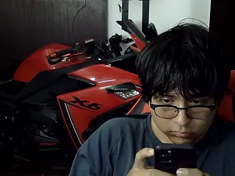Snapshot of inkacolax chatting on October 5, 3:27 am inkacolax online show from October 5, 3:27 am