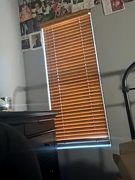 Snapshot of M1l3yD3w chatting on September 28, 8:47 pm M1l3yD3w online show from September 28, 8:47 pm