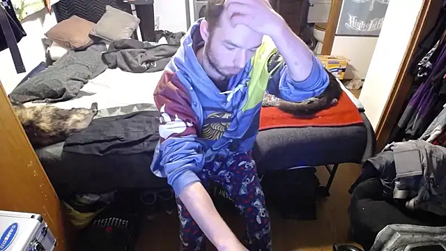 Snapshot of womenhateme69 chatting on November 1, 9:55 am womenhateme69 online show from November 1, 9:55 am