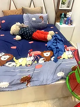 april 0066 online show from September 20, 1:23 pm