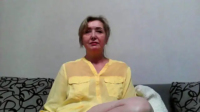 IrynaMolbertx online show from March 13, 6:25 pm