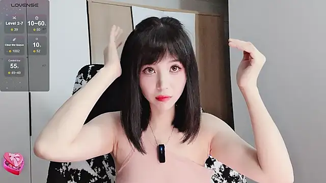 Amy-i online show from November 8, 10:15 am