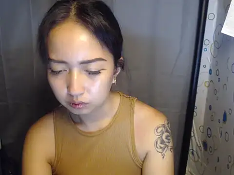 Soft Angel8 online show from May 17, 6:26 pm