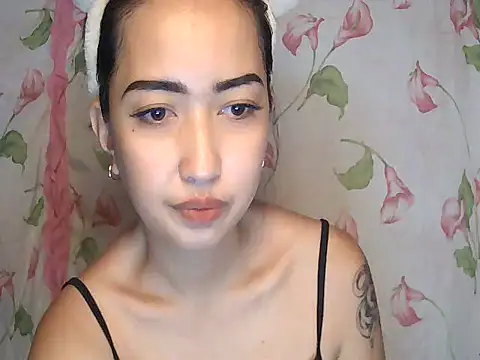 Soft Angel8 online show from June 24, 5:06 am